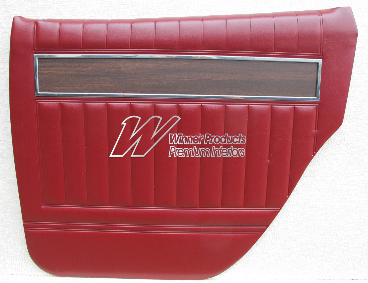 Holden Premier HK Premier Wagon 12R Yulunga Maroon Door Trims (Image 6 of 11)